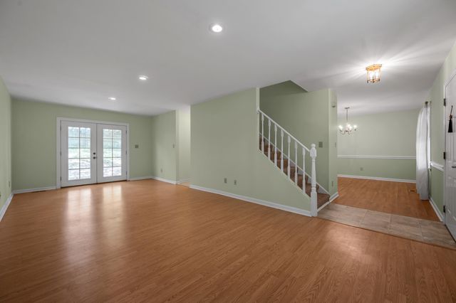 1748 Brook Park Drive, Lexington, KY 40515