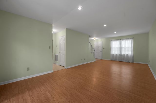 1748 Brook Park Drive, Lexington, KY 40515