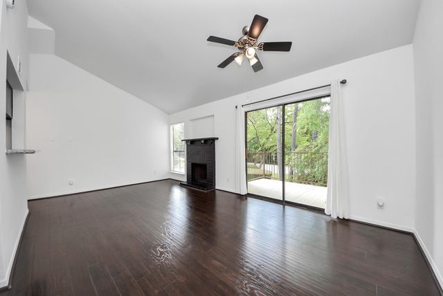 3500 Tangle Brush Drive 8, Spring, TX 77381