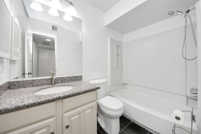 3500 Tangle Brush Drive 8, Spring, TX 77381