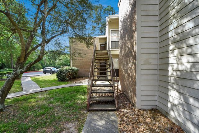 3500 Tangle Brush Drive 8, Spring, TX 77381