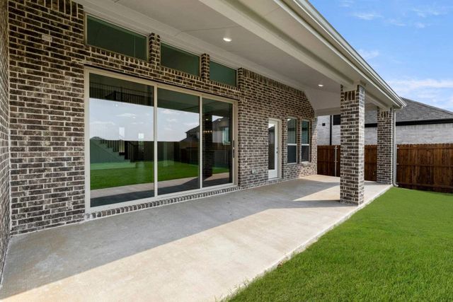 2405 Parkway Avenue, Melissa, TX 75454