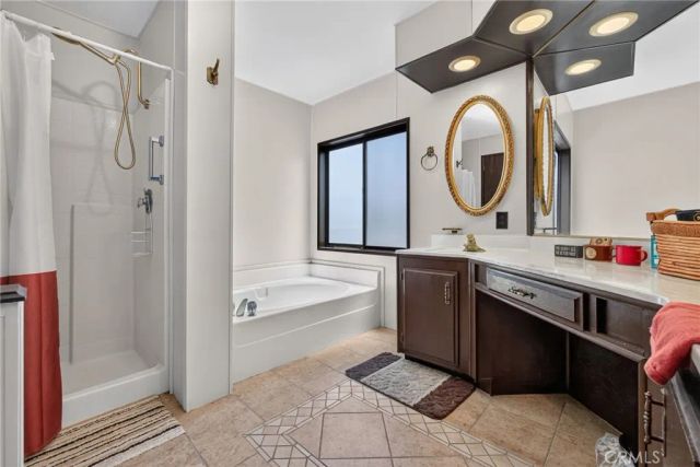 12550 Main 6, Hesperia, CA 92345