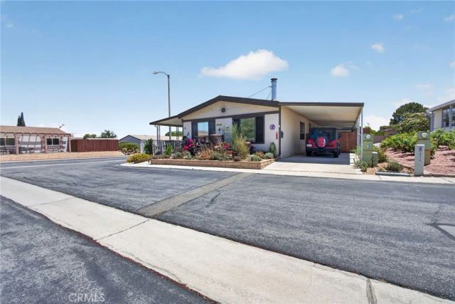 12550 Main 6, Hesperia, CA 92345