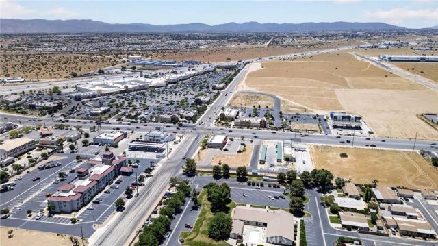 12550 Main 6, Hesperia, CA 92345