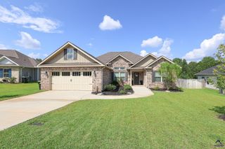 310 Creek Ridge Drive, Warner Robins, GA 31088