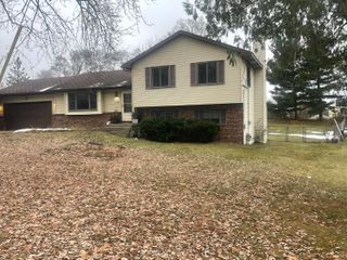 1964 Bluehill Drive Ne, Plainfield Twp, MI 49525