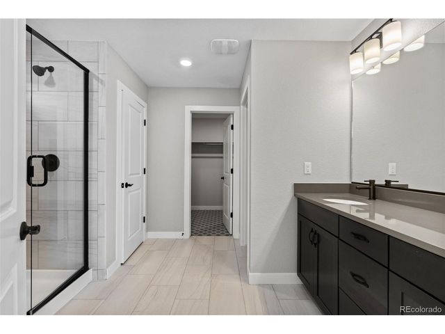 1694 Stable View Dr, Castle Pines, CO 80108