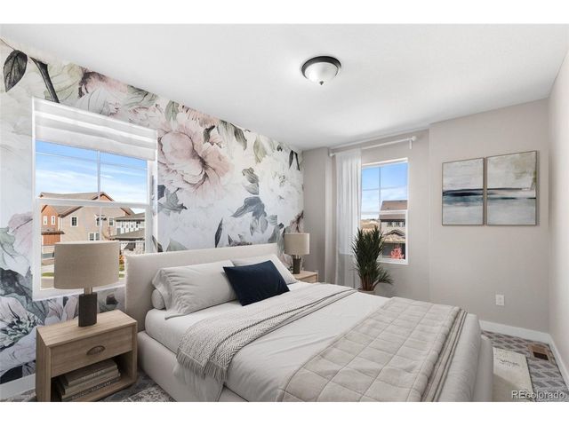 1694 Stable View Dr, Castle Pines, CO 80108