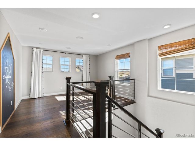 1694 Stable View Dr, Castle Pines, CO 80108
