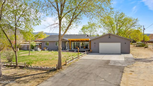 2833 Fuller Avenue, Minden, NV 89423