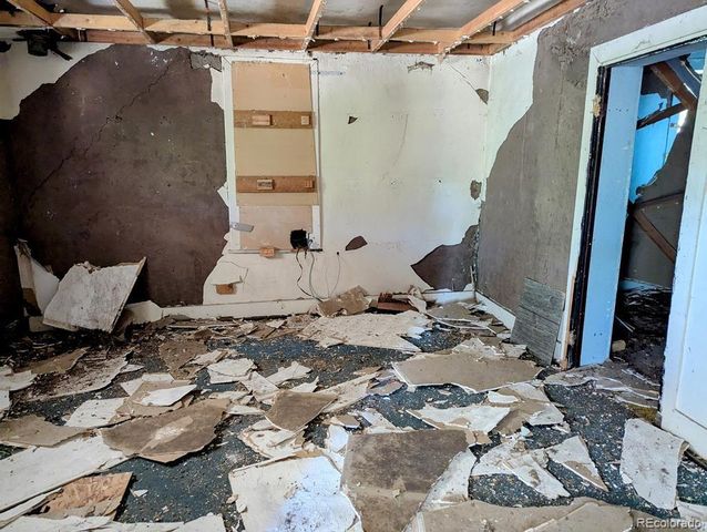 505 W 10th Street, Walsenburg, CO 81089