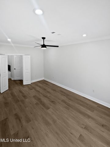 111 Carriage Lane, Florence, MS 39073