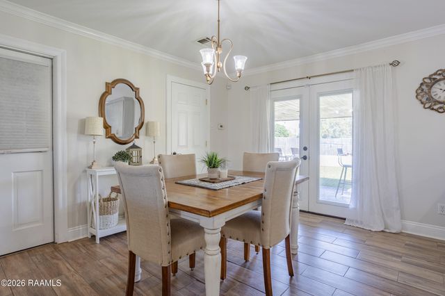 917 E Butler Street, Rayne, LA 70578