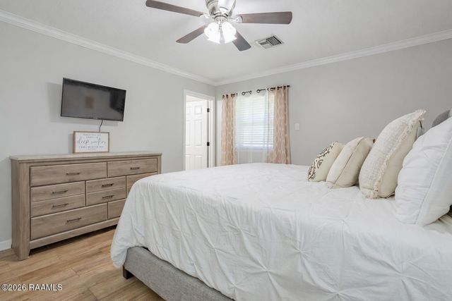 917 E Butler Street, Rayne, LA 70578