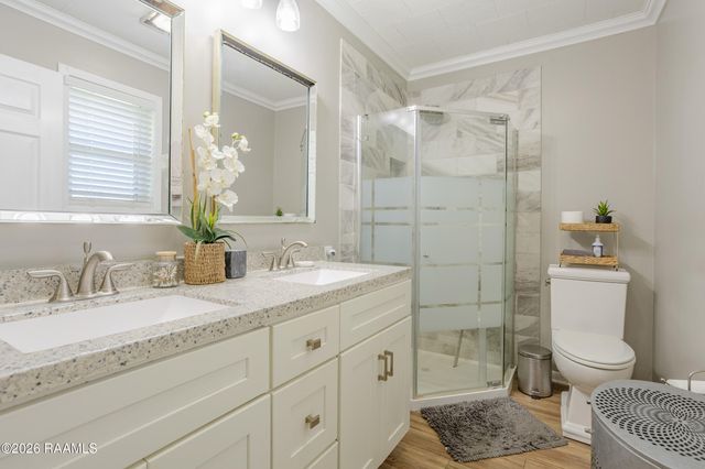 917 E Butler Street, Rayne, LA 70578