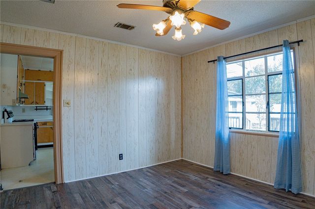 1615 Brunel Street, Waycross, GA 31501