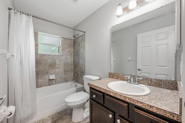 304 WOODS LANDING DRIVE, Lady Lake, FL 32159