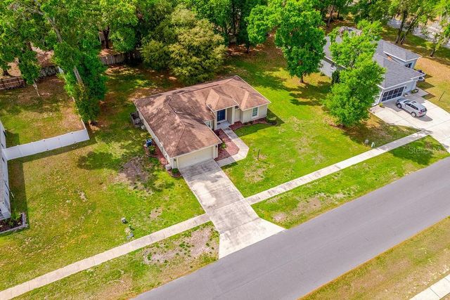 304 WOODS LANDING DRIVE, Lady Lake, FL 32159