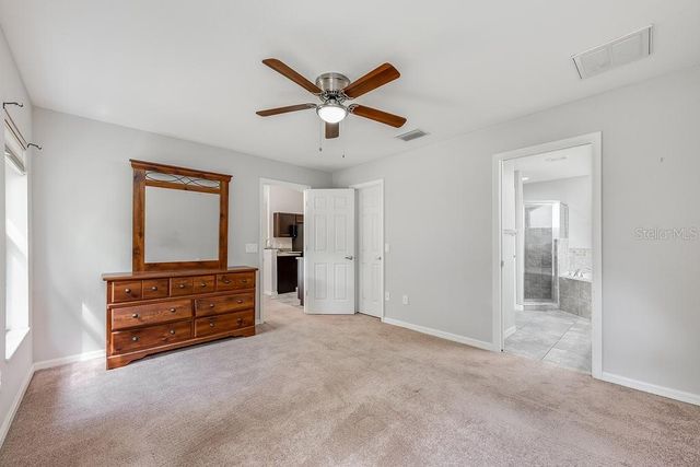 304 WOODS LANDING DRIVE, Lady Lake, FL 32159