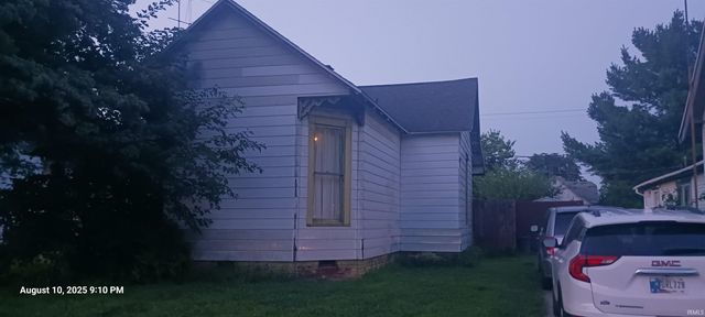 1408 Main Street, Vincennes, IN 47591