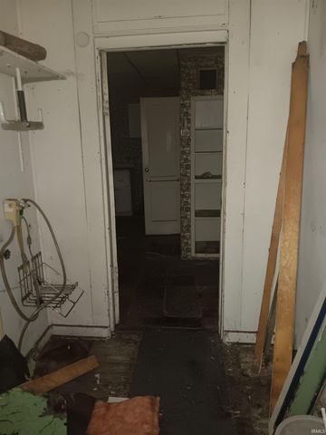 1408 Main Street, Vincennes, IN 47591