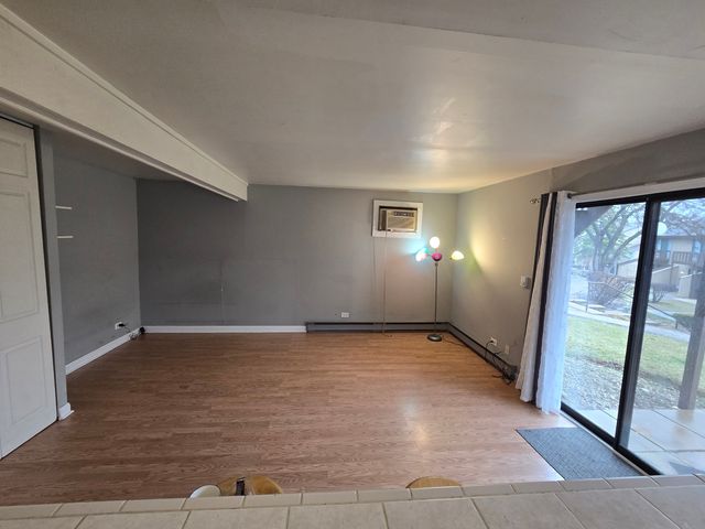 47 Nassau Colony 1, Fox Lake, IL 60020