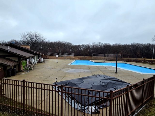 47 Nassau Colony 1, Fox Lake, IL 60020