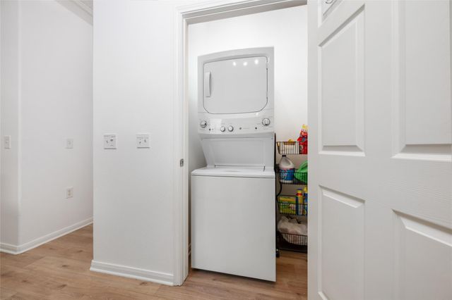 5613 Signal PT, Austin, TX 78724