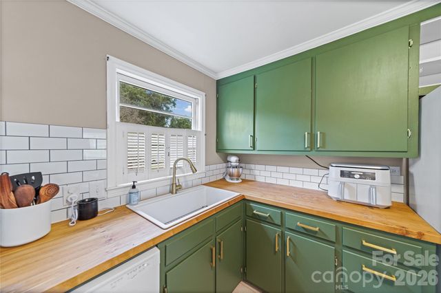1501 Highland Avenue, Albemarle, NC 28001
