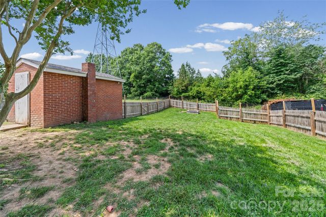 1501 Highland Avenue, Albemarle, NC 28001