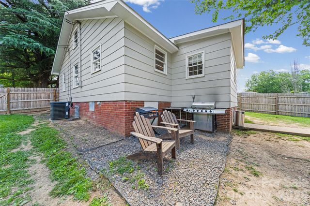 1501 Highland Avenue, Albemarle, NC 28001
