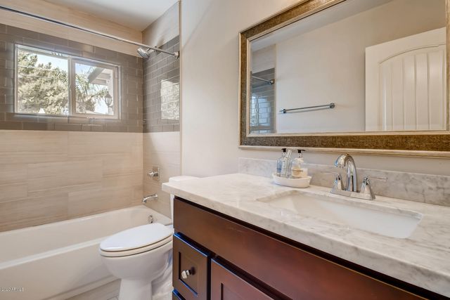 4423 N 35TH Street, Phoenix, AZ 85018