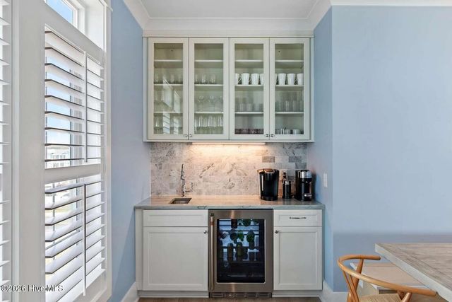 463 Ocean Boulevard W, Supply, NC 28462