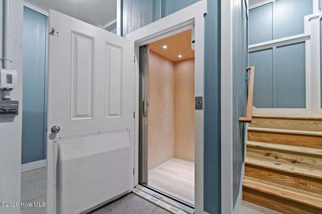 463 Ocean Boulevard W, Supply, NC 28462