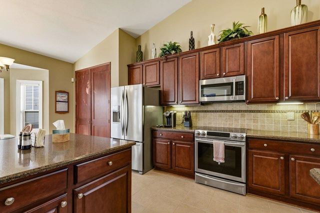 9 Alabaster Ct., Murrells Inlet, SC 29576