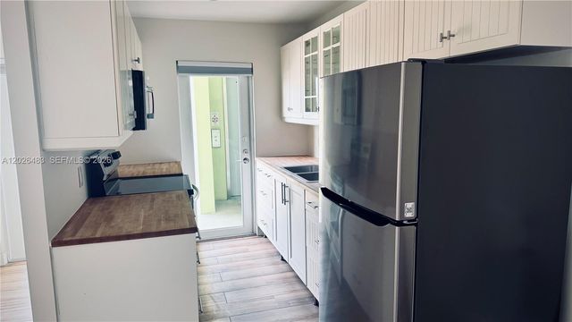 363 Washington Ave 52, Miami Beach, FL 33139