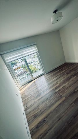 363 Washington Ave 52, Miami Beach, FL 33139
