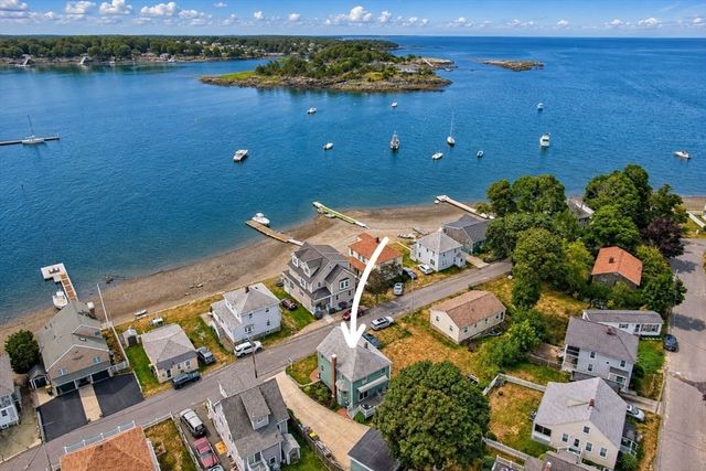 36 Hampton Circle, Hull, MA 02045