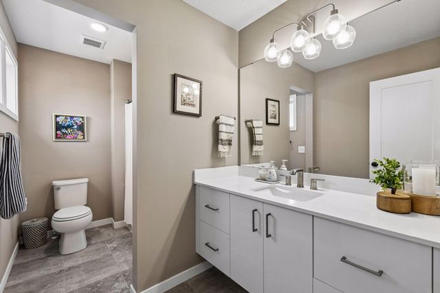 10140 Harvest Trail, Victoria, MN 55318