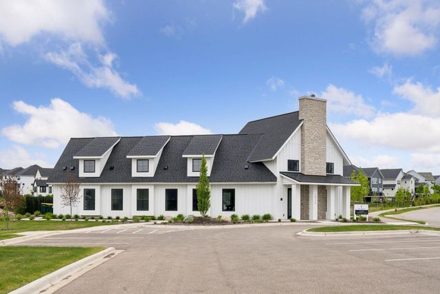 10140 Harvest Trail, Victoria, MN 55318