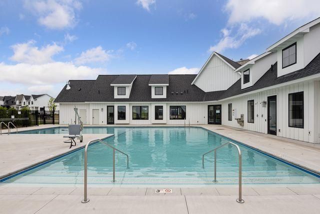 10140 Harvest Trail, Victoria, MN 55318