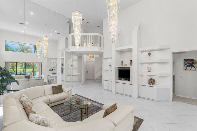 17099 Ryton Lane, Boca Raton, FL 33496