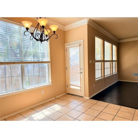 2632 Century Park BLVD 39, Austin, TX 78727