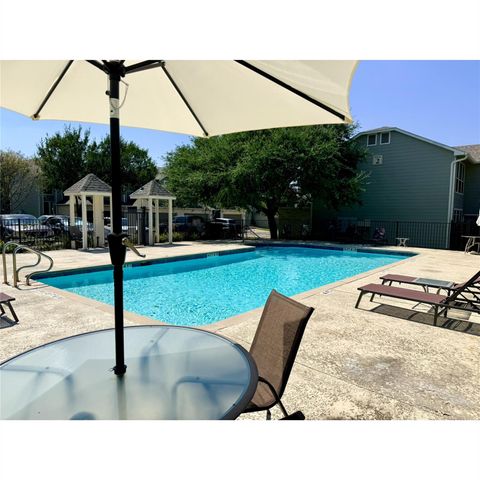 2632 Century Park BLVD 39, Austin, TX 78727