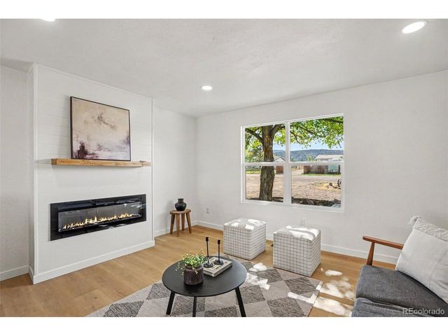 1148 Pennsylvania Ave, Canon City, CO 81212
