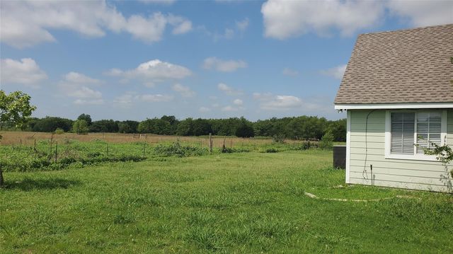 1656 County Road 697, Farmersville, TX 75442