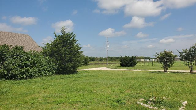 1656 County Road 697, Farmersville, TX 75442