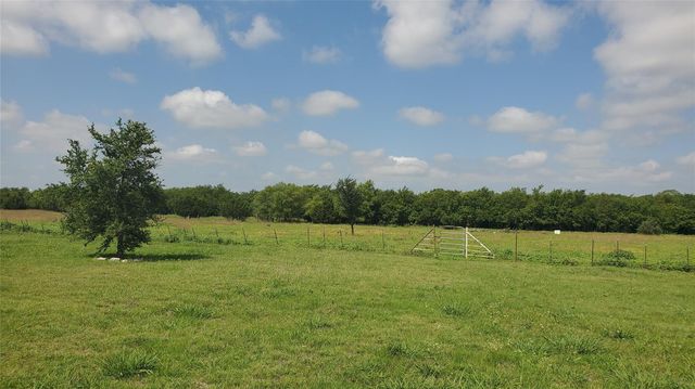 1656 County Road 697, Farmersville, TX 75442