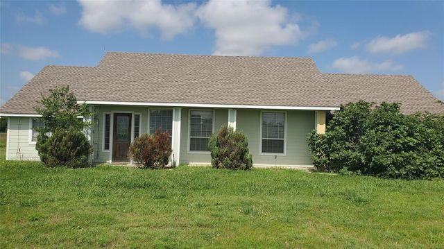 1656 County Road 697, Farmersville, TX 75442